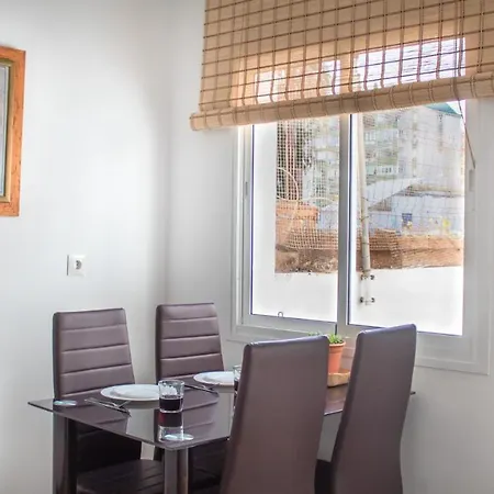 And Sun Apartment *